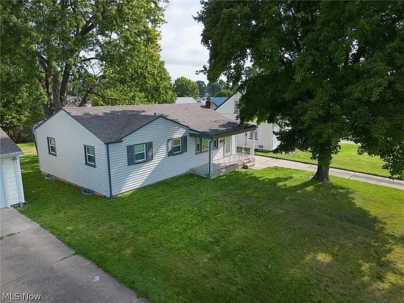 3rd image of 519 Creed St