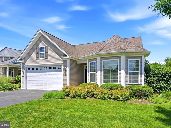 1670 Hance Ln, Garnet Valley, PA 19060