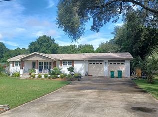 6 Bayview Dr, Shalimar, FL 32579