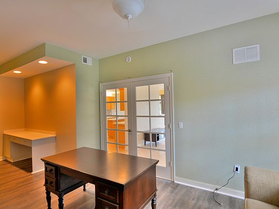 5th image of 8509 Via Garibaldi Cir Unit 103