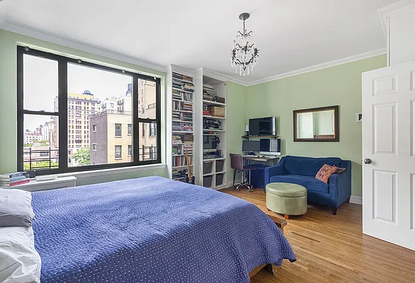 Sold by Keller Williams NYC | media 8