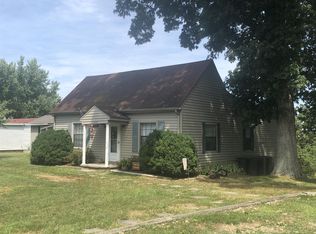 1624 Pleasant Grove Rd, Westmoreland, TN 37186