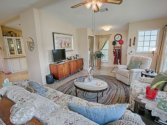 5th image of 1609 Cog Hill Dr