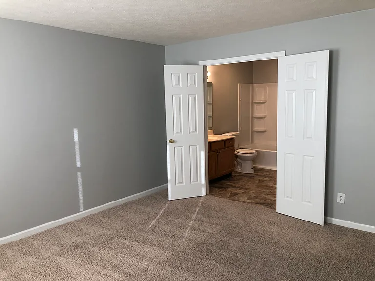 3843 Bressingham Dr — Photo 7