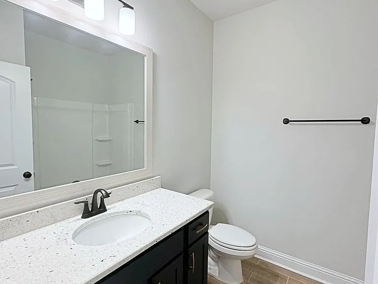 722 Bellegrove Square Ave — Photo 19
