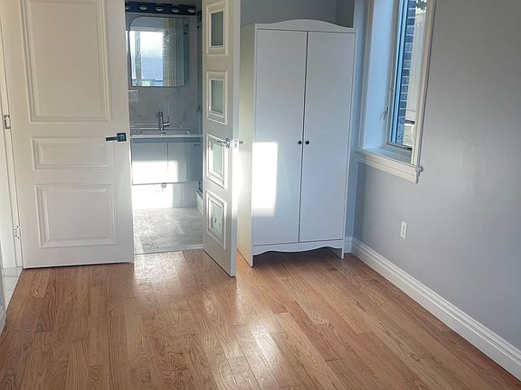 5th image of 26-11 14th St Floor 1