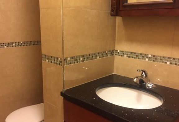 4th image of 137 E Houston St APT 1
