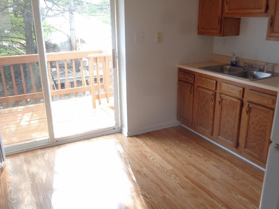 Kitchen and small deck