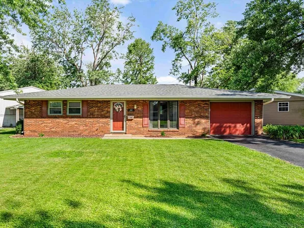 205 Willow Dr, O Fallon, IL 62269