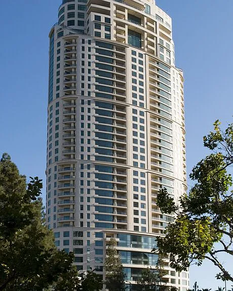 1 Century Dr #Penthouse 38B — Photo 1