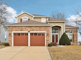 1176 Prides Run, Lake In The Hills, IL 60156