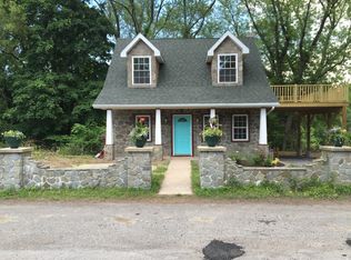 23 Teetsel St, Saugerties, NY 12477