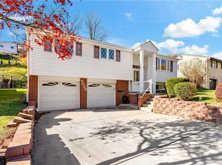 5028 Homeville Rd, West Mifflin, PA 15122