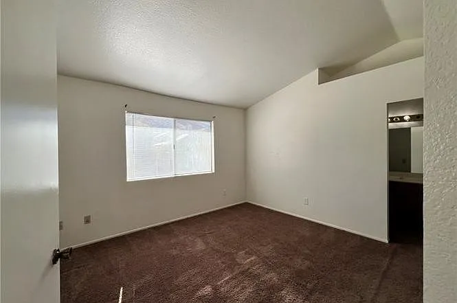 14629 Mountain High Dr — Photo 9