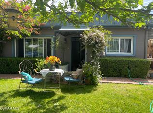 22732 Mariano St, Woodland Hills, CA 91367