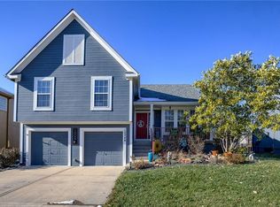 12248 S Clinton Ct, Olathe, KS 66061