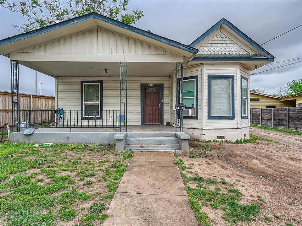 1st image of 1122 Chicon St