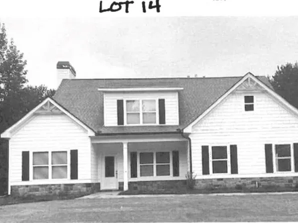 1001 Apalachee Shores Ct, Madison, GA 30650