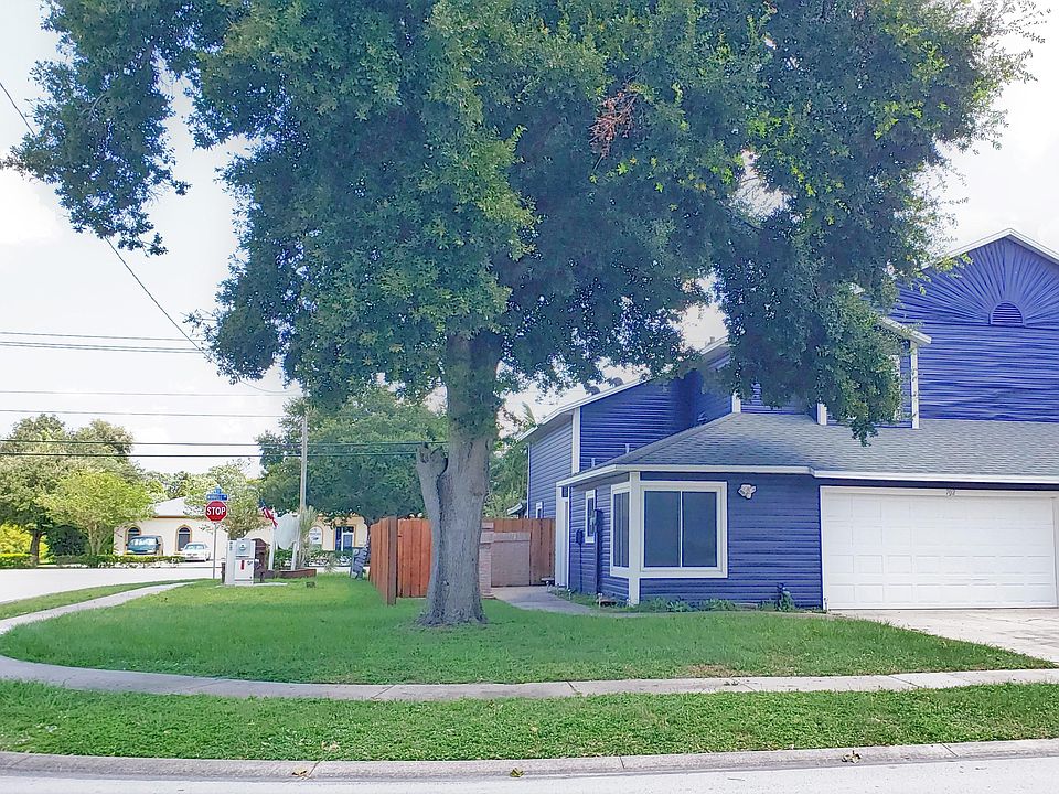 1st image of 702 White Pine Ave #0