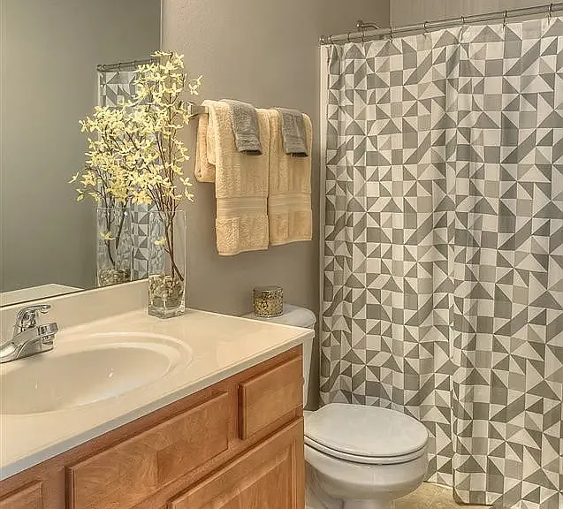 18646 Ohern Cir — Photo 8