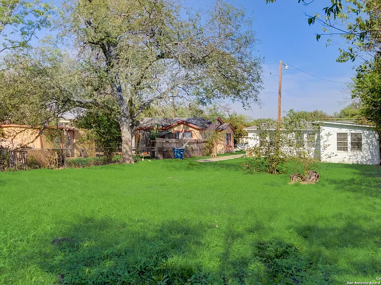 1622 Gorman St — Photo 17