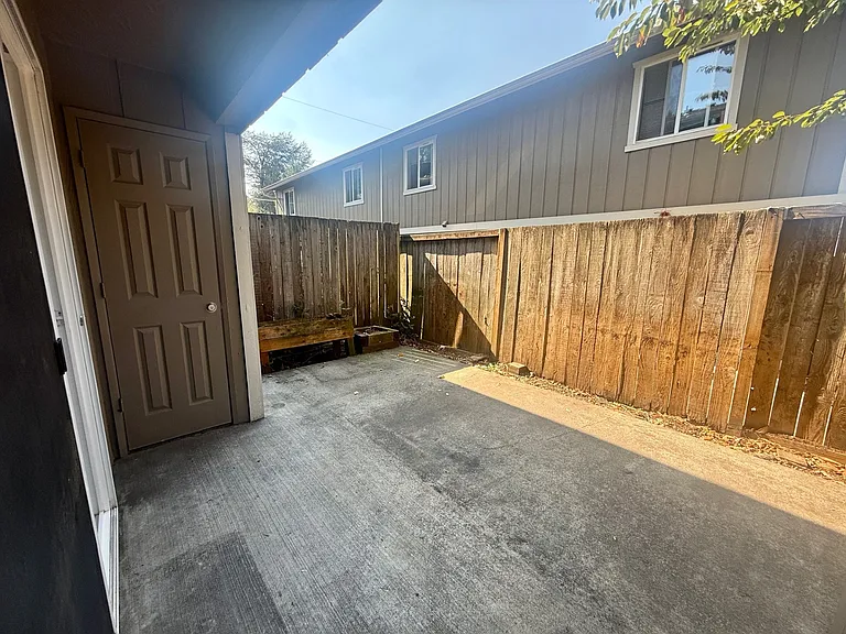 3415 S 48th St #D — Photo 12