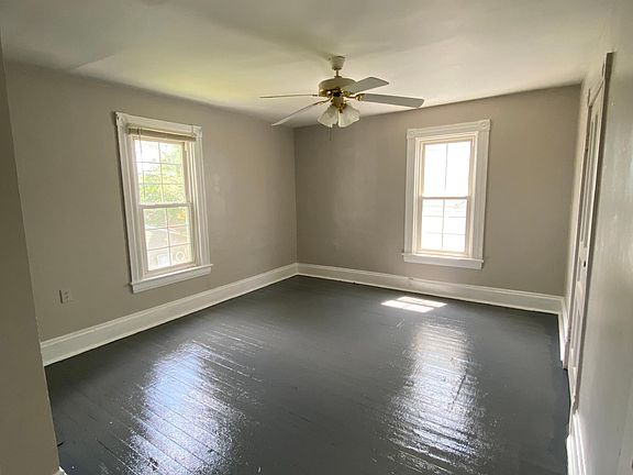 4th image of 509 Green St