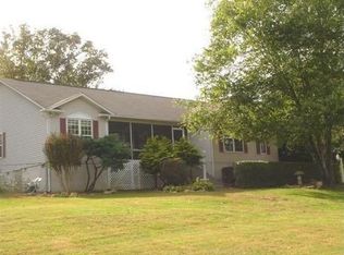 385 T Chapel Rd, Blairsville, GA 30512