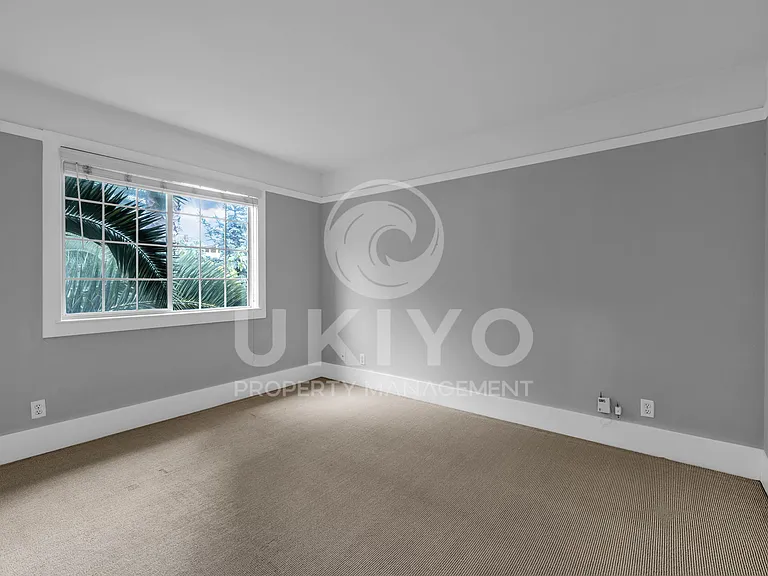 620 Alcatraz Ave #D — Photo 22