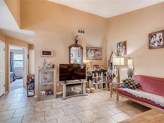 5th image of 12004 Arrowwood Dr