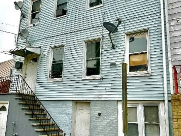62 Albion Ave, Paterson City, NJ 07502