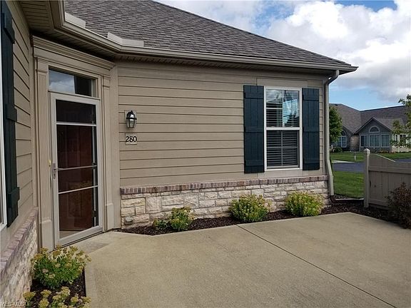 4th image of 280 Quarry Lakes Dr
