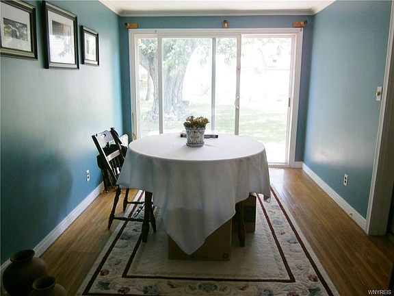 5th image of 63 Croy Ave