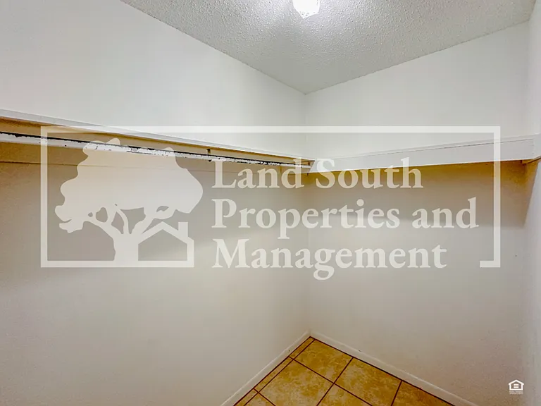 1707 King Ave #1701A-1707B — Photo 7