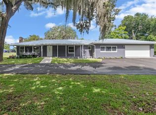 118 E Myrtle St, Howey In The Hills, FL 34737