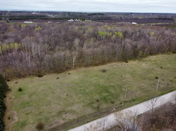 Memorial Dr, Egg Harbor, WI 54209