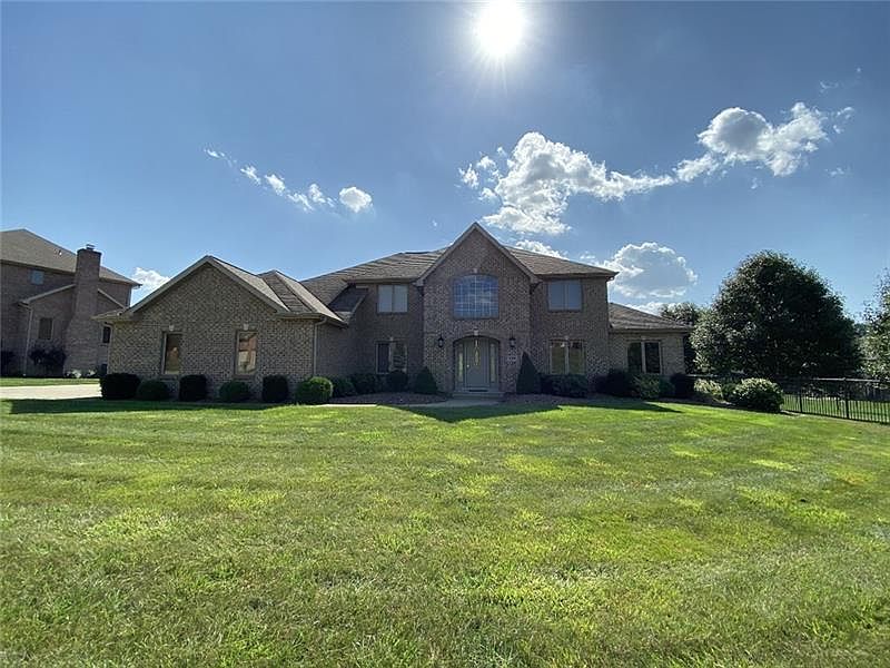1st image of 9066 Abbey Ln