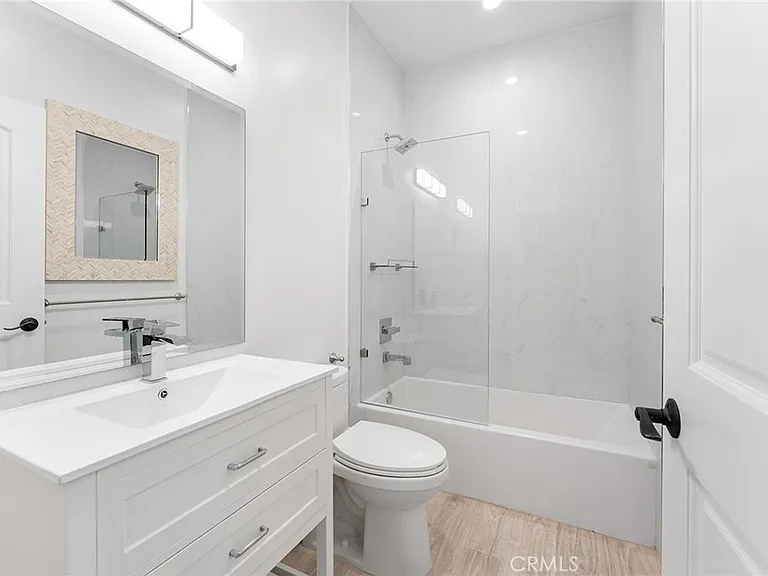 913 N Hilldale Ave #3 — Photo 19