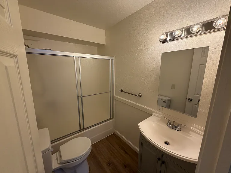 3145 Keats St — Photo 16
