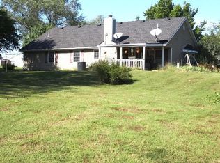 5517 NW State Route Ff Hwy, Adrian, MO 64720