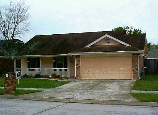 1st image of 2608 Sprig Dr