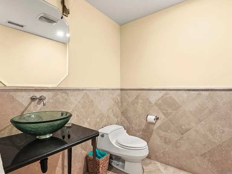 1011 Avenida Amantea — Photo 8