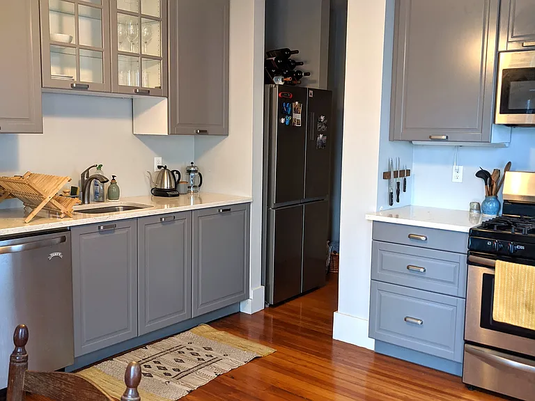 750 Broadway #1 — Photo 17