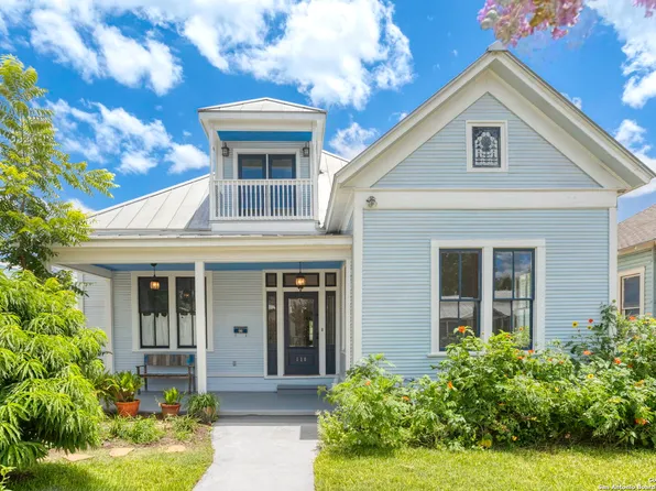 110 Vitra, San Antonio, TX 78210