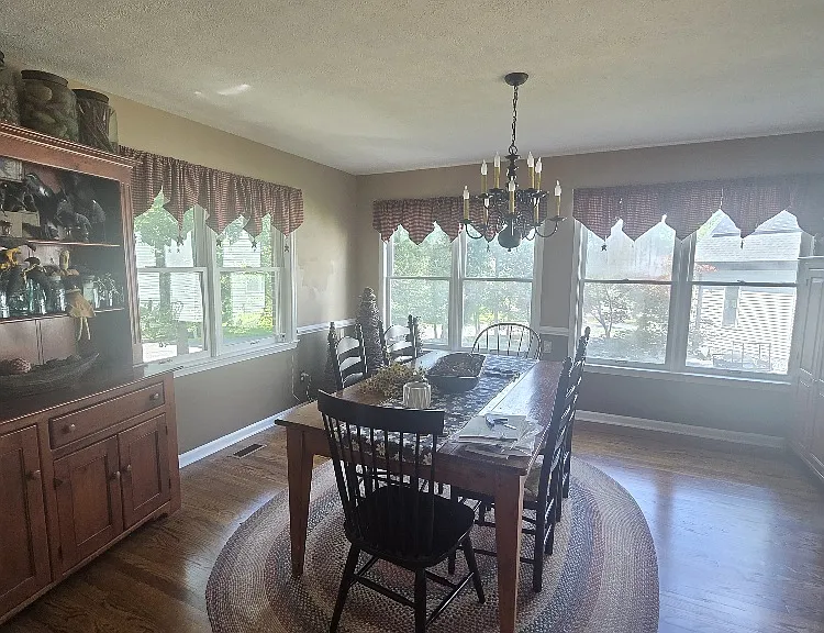 3201 Lakeview Pkwy — Photo 11