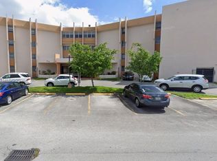 9678 Fontainebleau Blvd APT 311, Miami, FL 33172