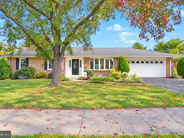 5259 Deerfield Ave, Mechanicsburg, PA 17050