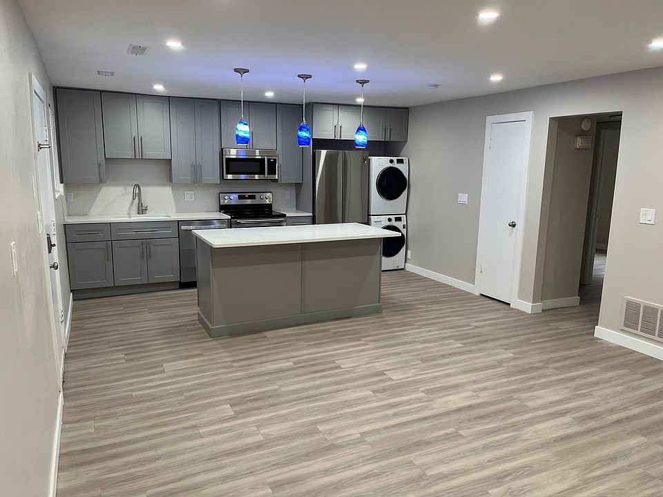 1st image of 4371 S Fairbourne Ave APT 1