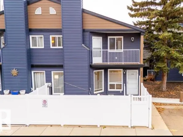 3530 42nd St NW, Edmonton, AB T6L 5A1