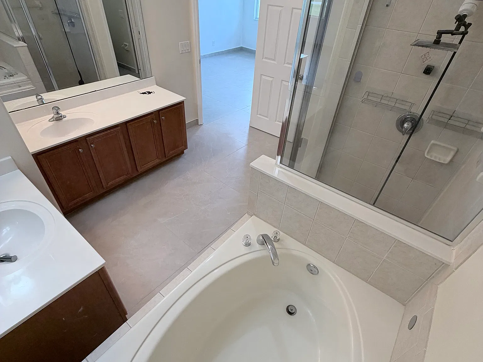 4 bed, 1952 sqft, $2,250 — Photo 3